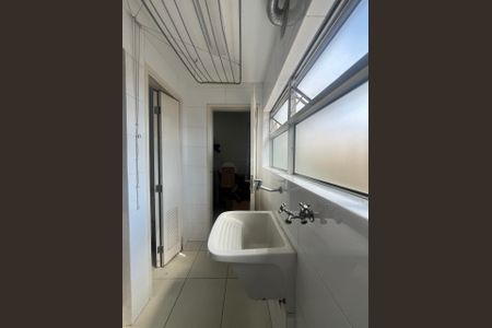 Apartamento para alugar com 108m², 2 quartos e 1 vaga Apartamento para alugar com 108m², 2 quartos e 1 vagaÁrea de serviço