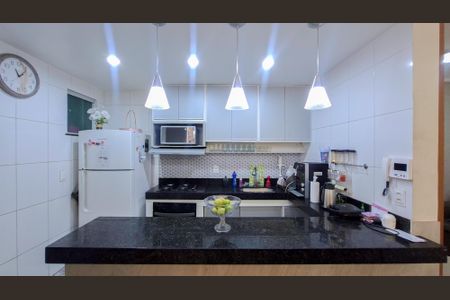 Casa à venda com 180m², 3 quartos e 2 vagas