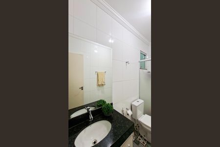 Casa à venda com 180m², 3 quartos e 2 vagas