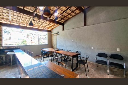 Casa à venda com 180m², 3 quartos e 2 vagas