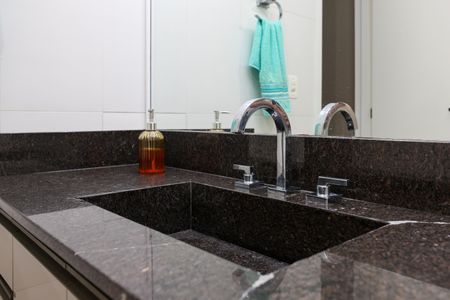 Apartamento à venda com 140m², 3 quartos e 2 vagasBanheiro da Suíte 1