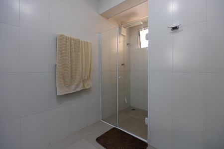 Apartamento à venda com 140m², 3 quartos e 2 vagasBanheiro da Suíte 1