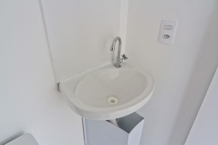 Apartamento para alugar com 35m², 2 quartos e sem vagaBanheiro