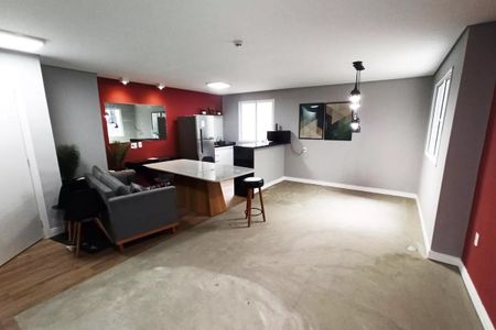 Apartamento para alugar com 35m², 2 quartos e sem vagaÁrea comum - Salão de festas