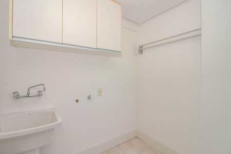 Apartamento à venda com 82m², 2 quartos e 1 vaga Apartamento à venda com 82m², 2 quartos e 1 vagaÁrea de Serviço