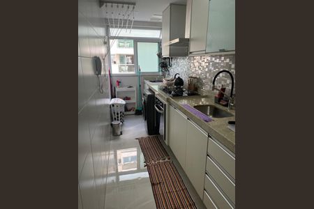 Apartamento à venda com 63m², 2 quartos e 1 vagaCozinha
