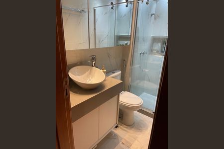 Apartamento à venda com 63m², 2 quartos e 1 vagaBanheiro