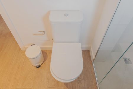 Apartamento à venda com 91m², 2 quartos e 1 vaga Apartamento à venda com 91m², 2 quartos e 1 vagaBanheiro da Suíte 2