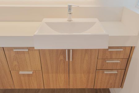 Apartamento à venda com 91m², 2 quartos e 1 vaga Apartamento à venda com 91m², 2 quartos e 1 vagaBanheiro da Suíte 2