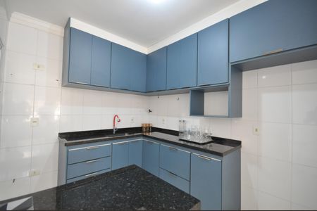 Casa de condomínio para alugar com 47m², 2 quartos e 2 vagasCozinha