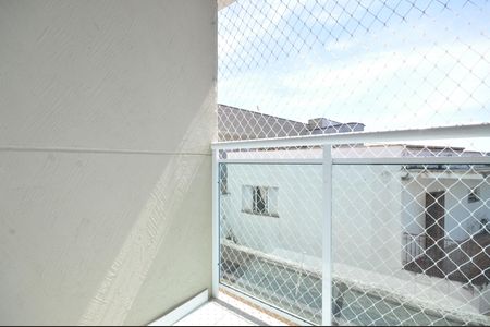 Sacada da Suíte  de casa de condomínio para alugar com 2 quartos, 47m² em Vila Mazzei, São Paulo