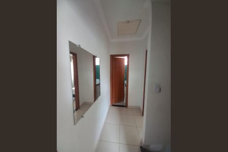 sala de casa à venda com 2 quartos, 82m² em Etelvina Carneiro, Belo Horizonte
