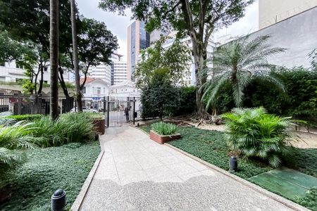 Apartamento para alugar com 98m², 1 quarto e 1 vaga