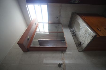 Apartamento para alugar com 70m², 2 quartos e 1 vagaBanheiro 1