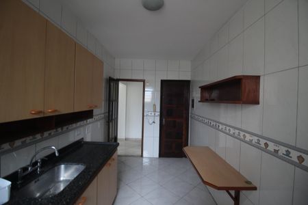 Apartamento para alugar com 70m², 2 quartos e 1 vagaCozinha