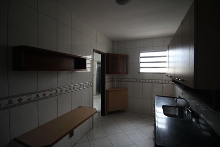 Apartamento para alugar com 70m², 2 quartos e 1 vagaCozinha