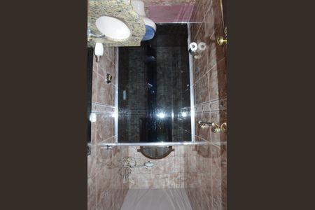 Casa para alugar com 200m², 3 quartos e 2 vagasBanheiro 2