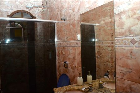 Casa para alugar com 200m², 3 quartos e 2 vagasBanheiro 2