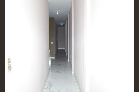 Casa para alugar com 200m², 3 quartos e 2 vagasCorredor