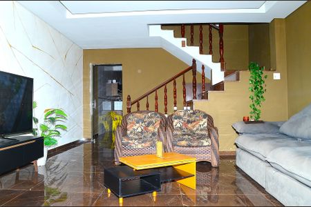 Casa para alugar com 3 quartos, 200m² em Tupi, Belo Horizonte