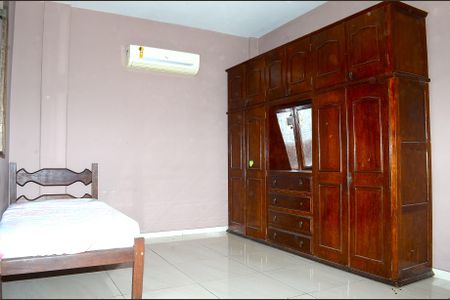 Casa para alugar com 200m², 3 quartos e 2 vagasQuarto 1