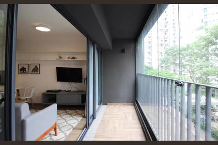 Apartamento à venda com 38m², 1 quarto e sem vagaVaranda
