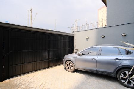 Casa à venda com 230m², 3 quartos e 2 vagasGaragem