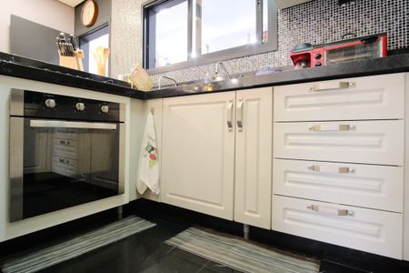 Casa à venda com 230m², 3 quartos e 2 vagasCozinha