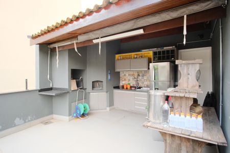 Casa à venda com 230m², 3 quartos e 2 vagasEspaço Gourmet