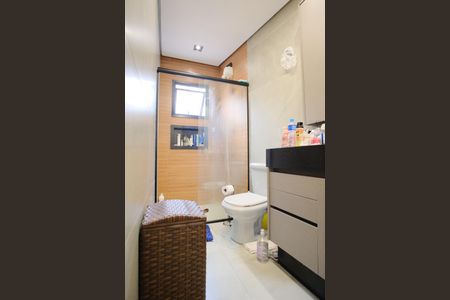 Casa à venda com 230m², 3 quartos e 2 vagasBanheiro da Suíte