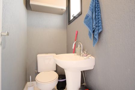 Casa à venda com 230m², 3 quartos e 2 vagasLavabo do Espaço Gourmet