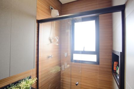 Casa à venda com 230m², 3 quartos e 2 vagasBanheiro Social