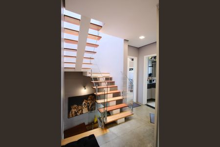 Casa à venda com 230m², 3 quartos e 2 vagasHall