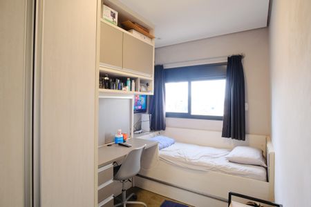 Casa à venda com 230m², 3 quartos e 2 vagasQuarto 2