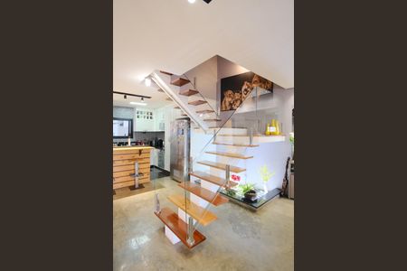 Casa à venda com 230m², 3 quartos e 2 vagasSala