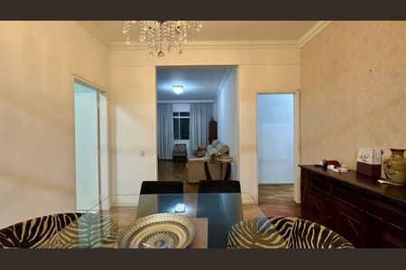 Apartamento à venda com 145m², 3 quartos e 1 vaga Apartamento à venda com 145m², 3 quartos e 1 vagaSala de jantar