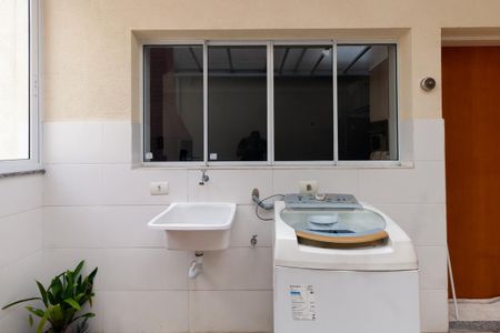 Área de Serviço de casa à venda com 2 quartos, 160m² em Vila Ema, São Paulo