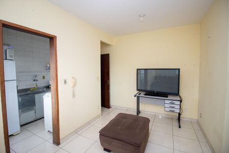 Apartamento à venda com 65m², 2 quartos e 1 vagaSala