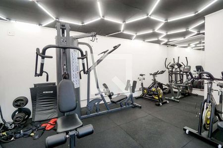 Apartamento à venda com 110m², 3 quartos e 1 vaga Apartamento à venda com 110m², 3 quartos e 1 vagaAcademia