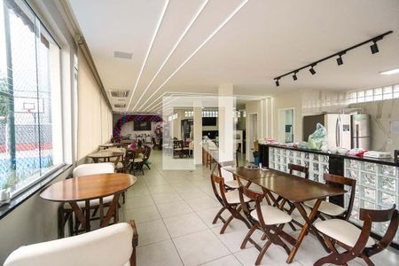 Apartamento à venda com 110m², 3 quartos e 1 vaga Apartamento à venda com 110m², 3 quartos e 1 vagaSalão de festas