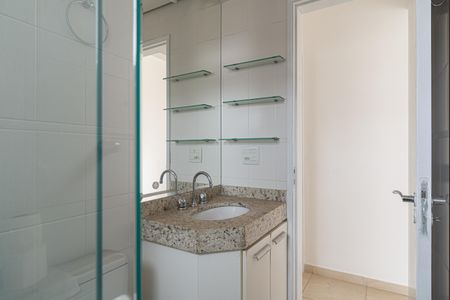 Apartamento para alugar com 42m², 1 quarto e 1 vaga Apartamento para alugar com 42m², 1 quarto e 1 vagaBanheiro