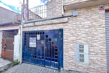 Casa para alugar com 120m², 3 quartos e 1 vagaFachada com Plaquinha