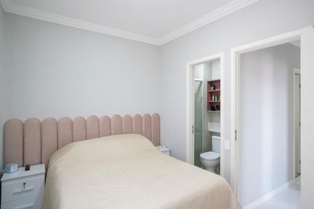 Apartamento à venda com 62m², 3 quartos e 2 vagasSuíte