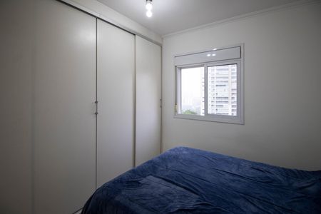 Quarto  de apartamento à venda com 1 quarto, 47m² em Vila Suzana, São Paulo