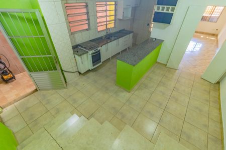 Casa para alugar com 3 quartos, 195m² em Vila Fachini, São Paulo