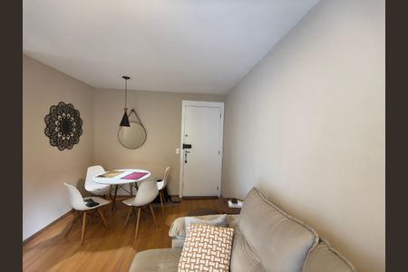 Apartamento à venda com 2 quartos, 47m² em Taquara, Rio de Janeiro