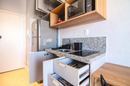 Cozinha de apartamento para alugar com 1 quarto, 23m² em Vila Clementino, São Paulo