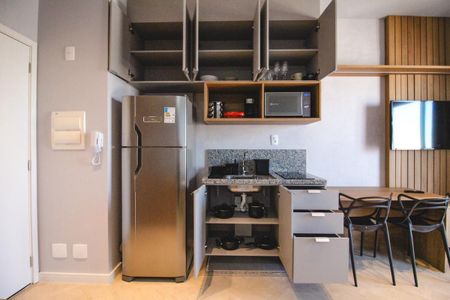 Cozinha de apartamento para alugar com 1 quarto, 23m² em Vila Clementino, São Paulo