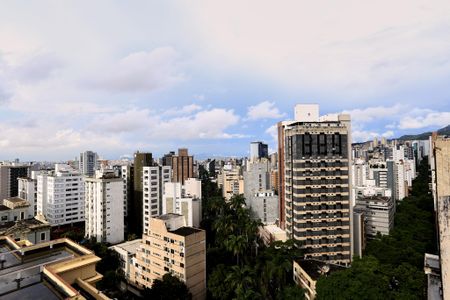 Apartamento para alugar com 147m², 3 quartos e 1 vagaVista