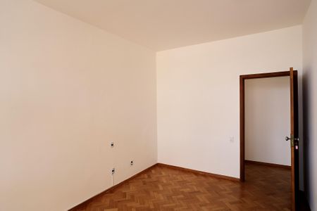 Apartamento para alugar com 147m², 3 quartos e 1 vagaQuarto 1